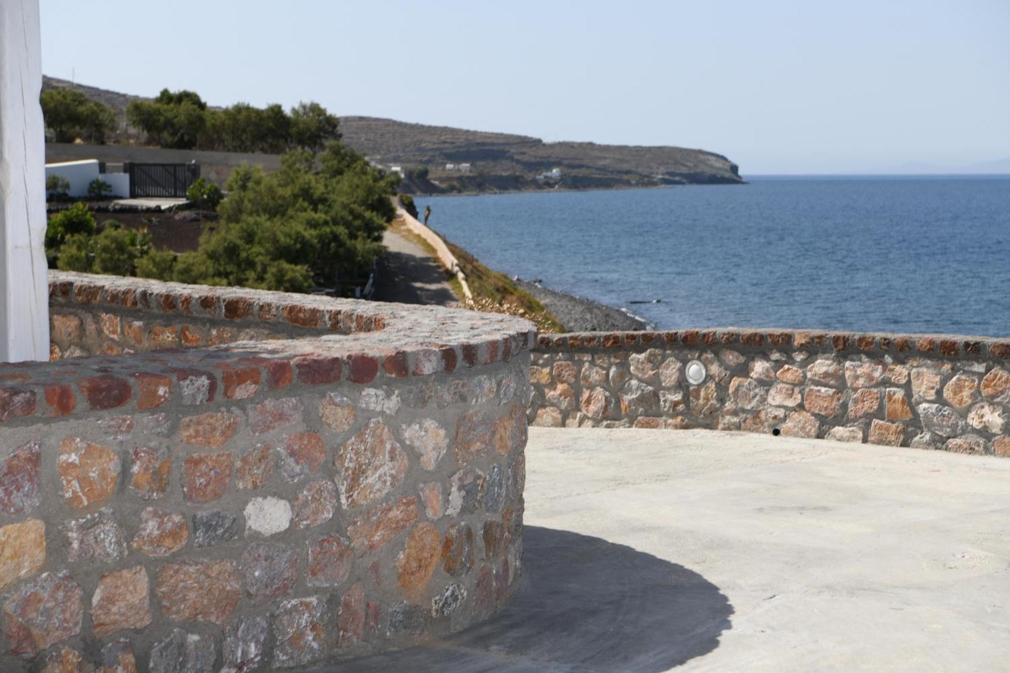Starlight Luxury Seaside Villa & Suites Imerovigli  Exterior foto