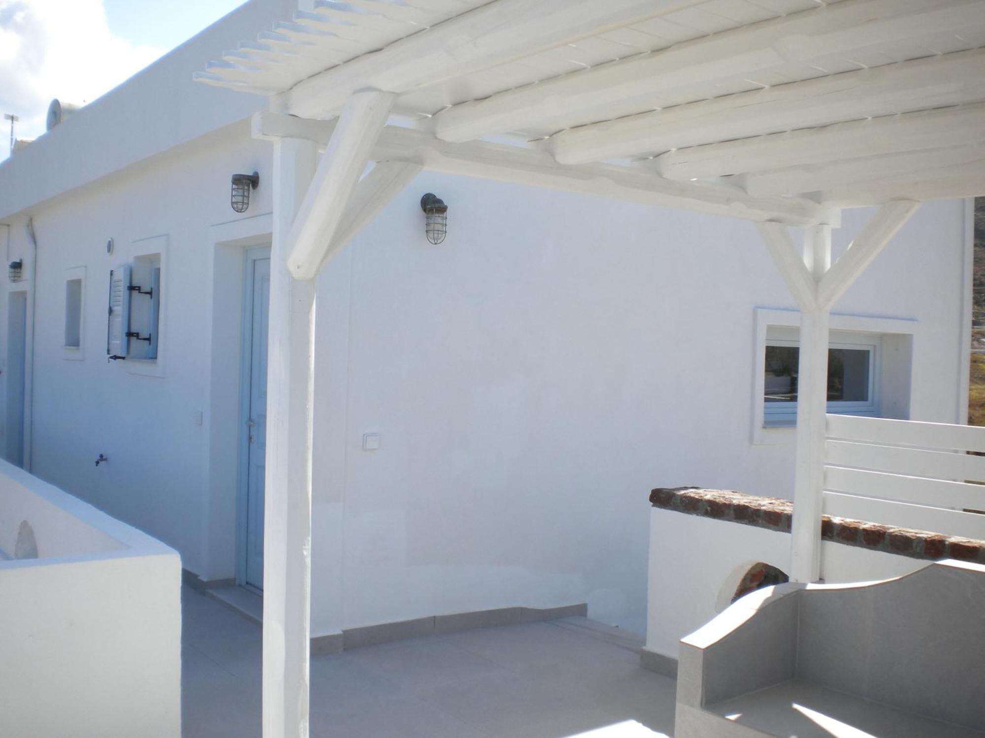 Starlight Luxury Seaside Villa & Suites Imerovigli  Exterior foto